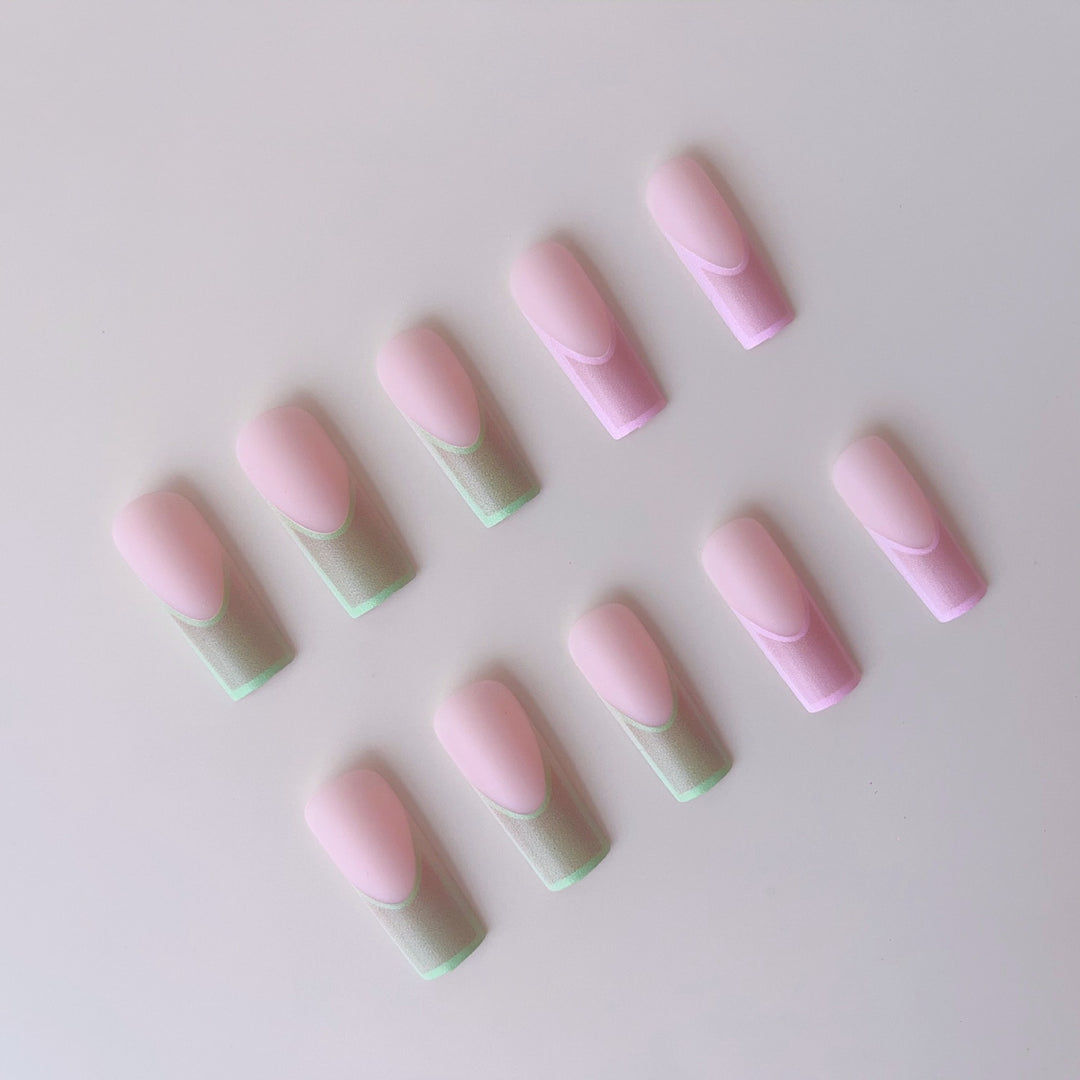 Artificial nail set with creative color gradients and elegant design Stornfield