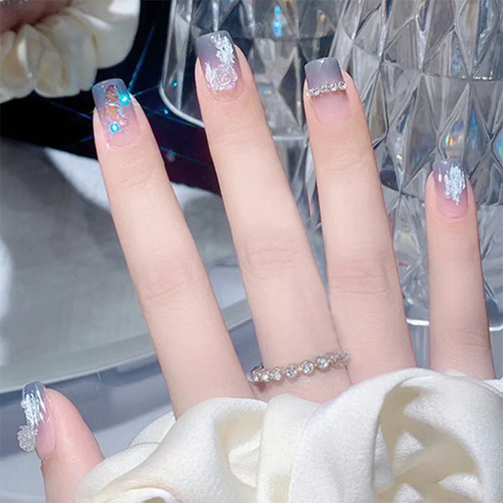 Elegant Heart Design Artificial Nails Stornfield