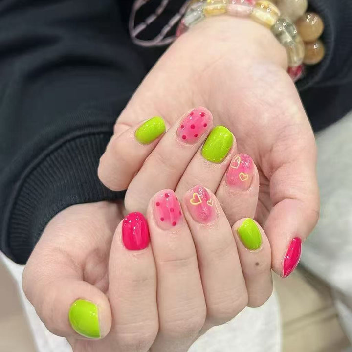 Artistic Cat-Themed Press-On Nail Art Set Stornfield
