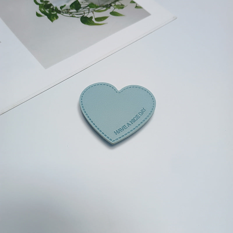 Heart-Shaped Phone Grip Stornfield