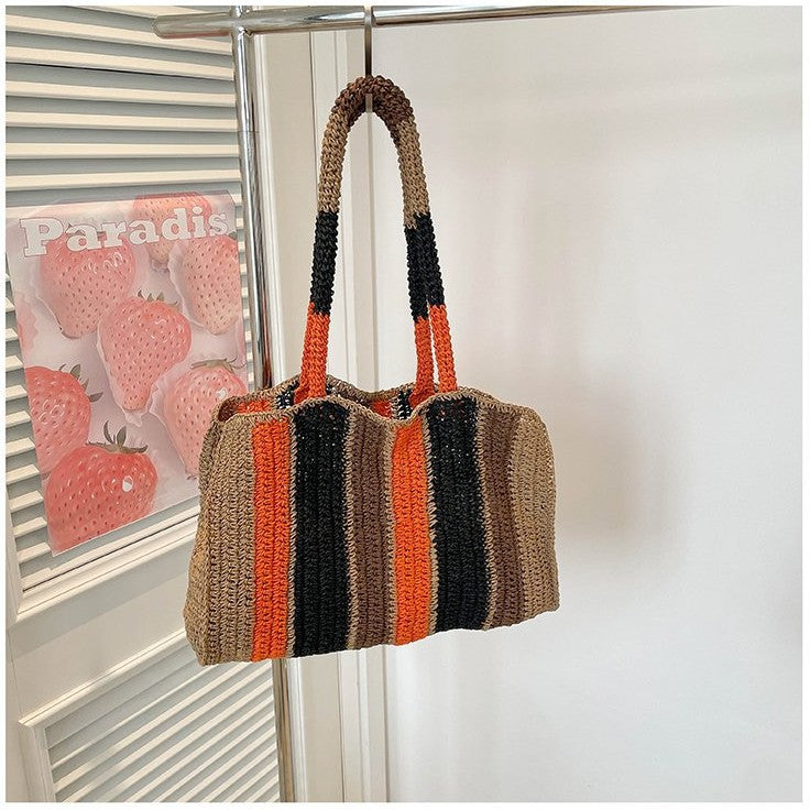 Braided tote bag with modern stripe pattern Stornfield