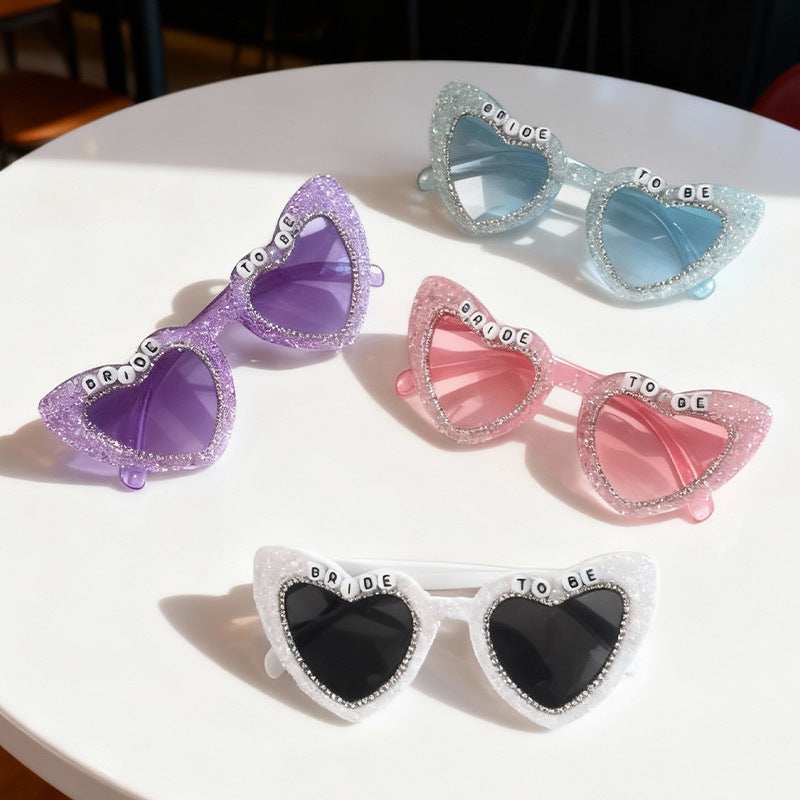 Rhinestone-Embellished Heart Sunglasses Stornfield