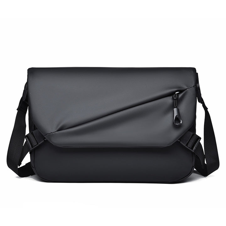 Water-Resistant Messenger Bag Stornfield