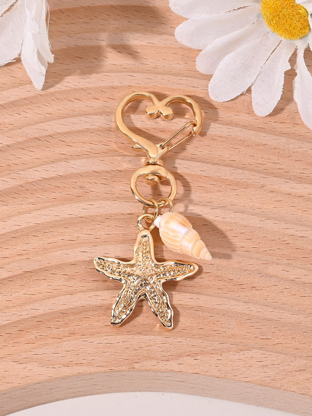 Keychain with Maritime Star Motif Stornfield
