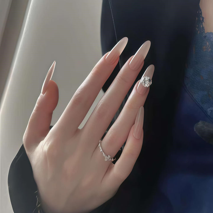 Premium Decorative Press-On Nail Art Stornfield