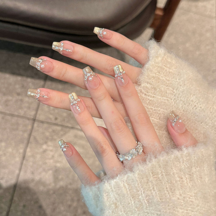 Glamorous Decorative Press-On Nail Art Set with Rhinestone and Pearl Accents