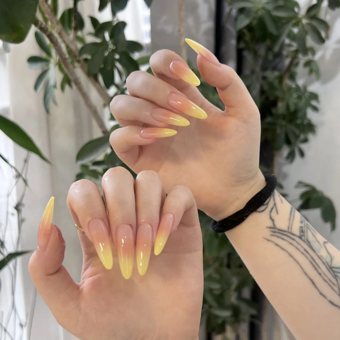 Gradient Stiletto Press-On Nails Stornfield