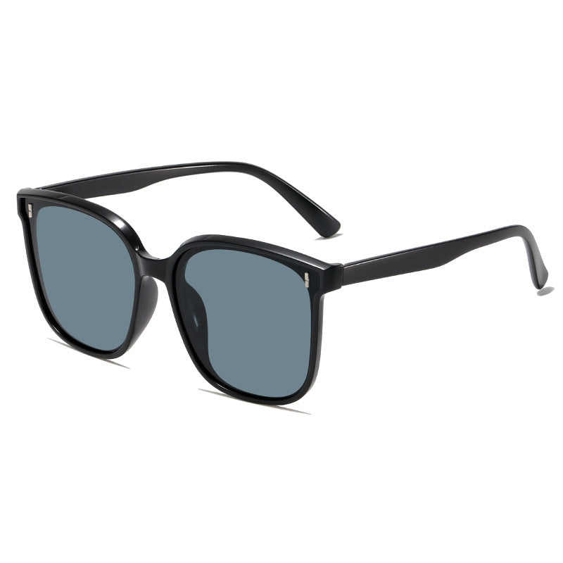 Fashionable Square Frame Sunglasses Stornfield