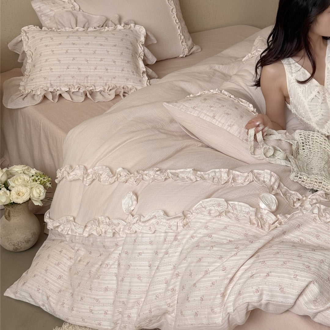 Ruffled Floral Cotton Muslin Duvet Cover Set with Decorative Pillow Shams