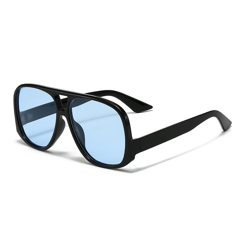 Women trendy oversized sunglasses in modern tortoiseshell pattern Stornfield