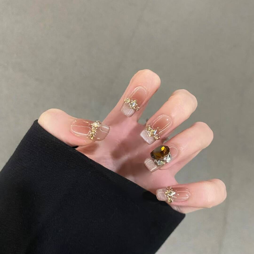 Artistic Ocean-Inspired Press-On Nail Design Stornfield