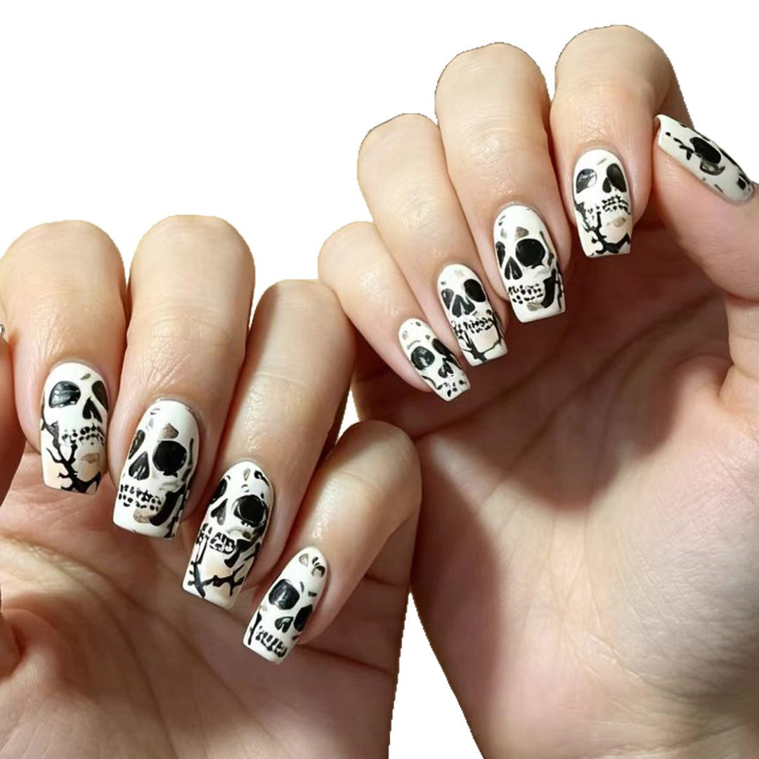 Creative artificial nails with lovingly detailed skull design Stornfield