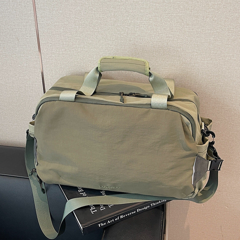 Spacious Multi-Functional Travel Duffel