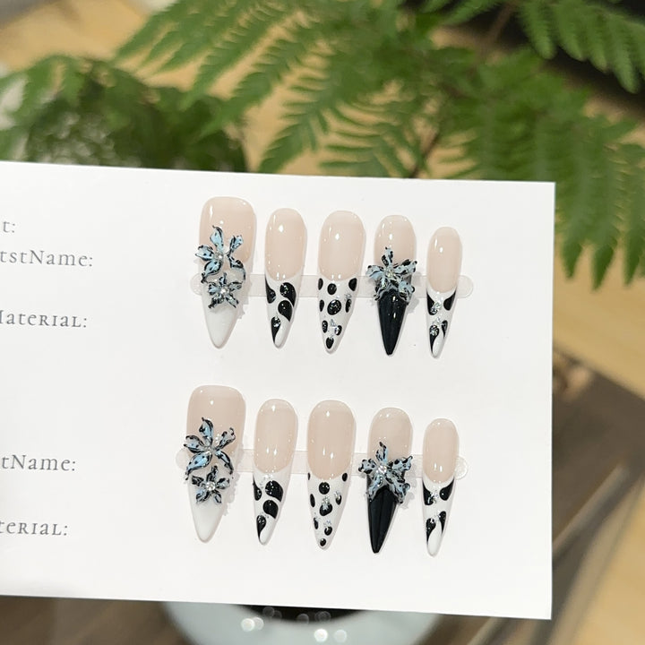 Artistic Floral and Geometric Press-On Nail Set