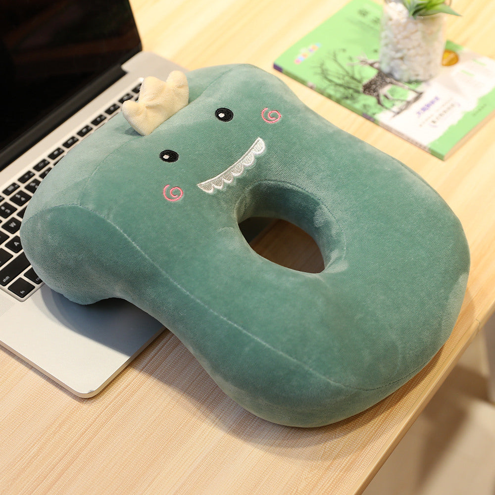 ergonomic pillow in carrot shape Stornfield