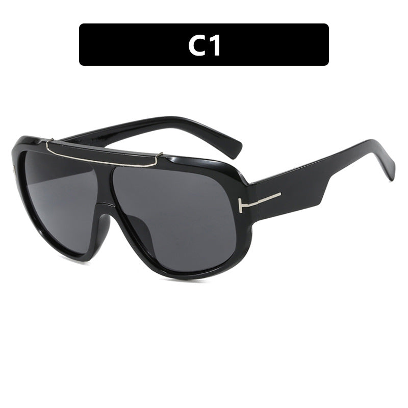 Ladies sporty sunglasses with modern design and UV protection Stornfield