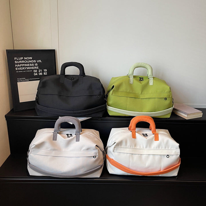 Women's spacious travel bag Stornfield