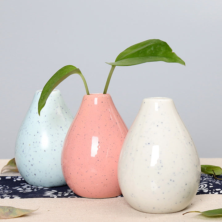Creative Textured Ceramic Flower Vase Stornfeild