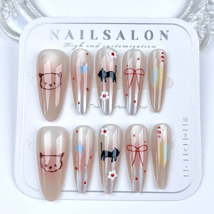 Artistic Character-Themed Press-On Nail Art Set