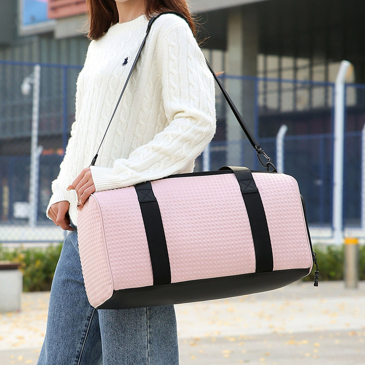 Ergonomic Textured Sports Duffle Bag Stornfield