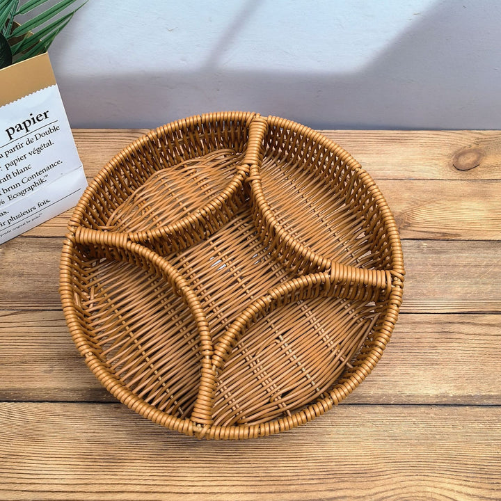 Women’s beef serving basket with four compartments Stornfield