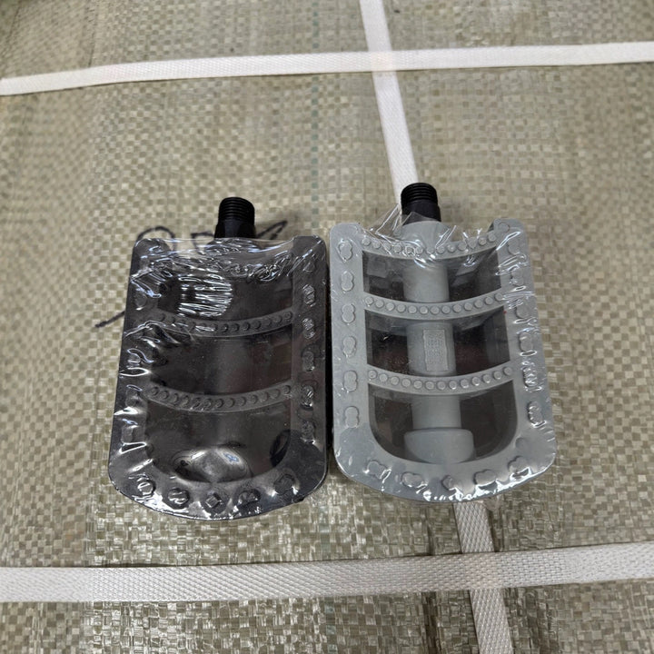 Heavy-Duty Bicycle Pedals Stornfield