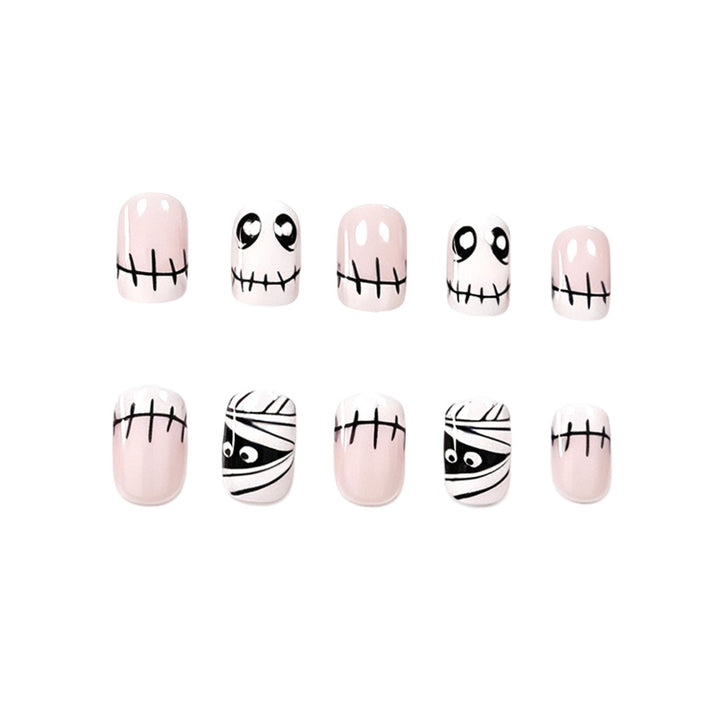 Creative Halloween-Themed Nail Art Stornfield