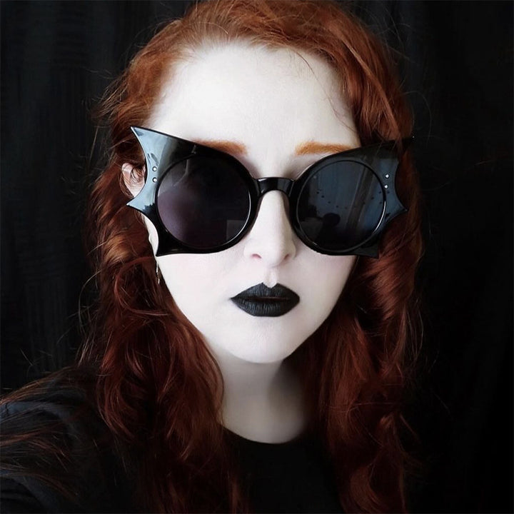 Women extravagant Cat-Eye sunglasses with striking frame Stornfield