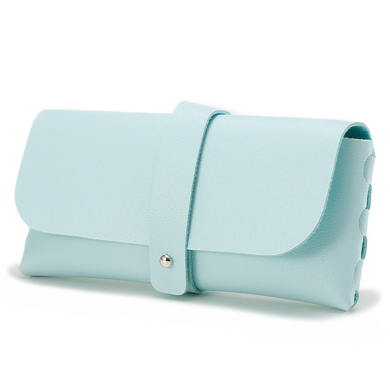 Chic Minimalist Leather Wallet Stornfield