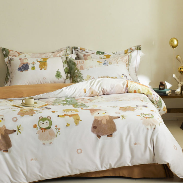 Children's duvet cover set made of cotton satin with watercolor forest animal illustrations and reversible function
