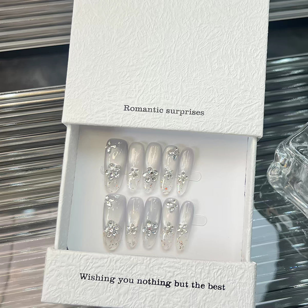 Romantic Floral Nail Art Extensions