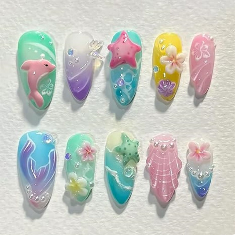 Nature-Themed Artistic Press-On Nail Set Stornfield