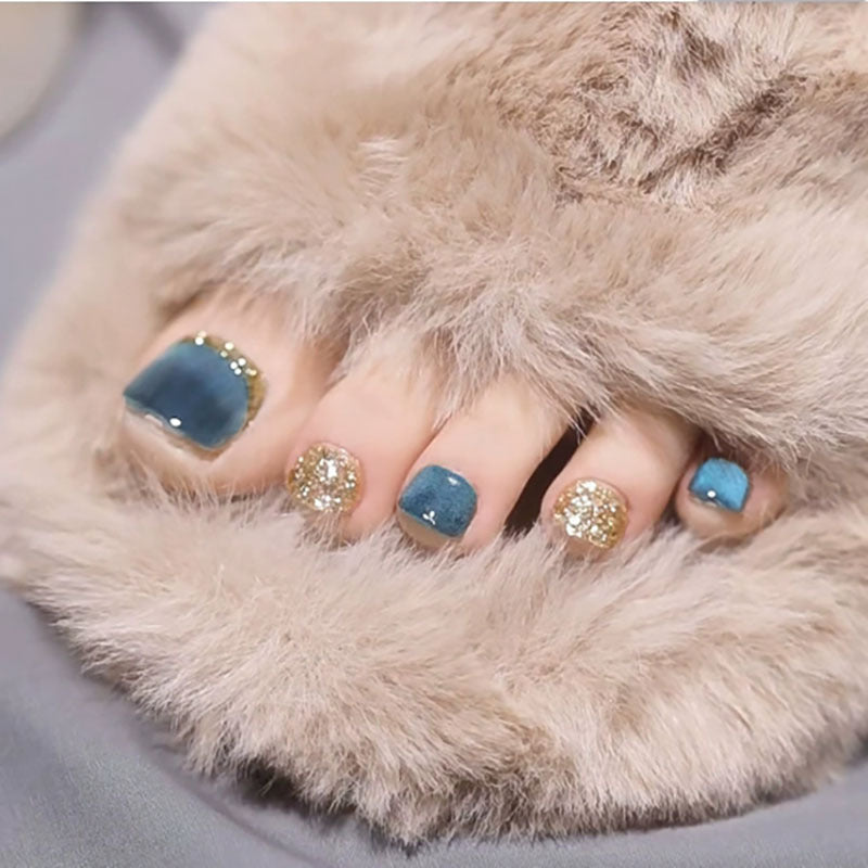 Glamorous Glittering Pedicure Set Stornfield