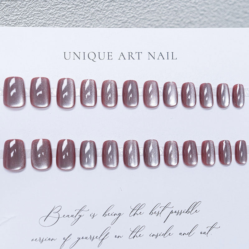 Press-On Nail Art Set
