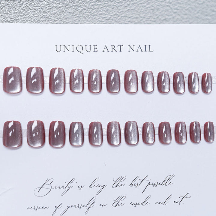 Press-On Nail Art Set