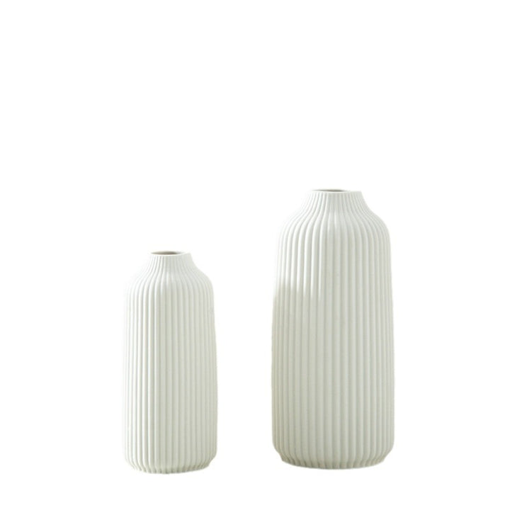 Elegant Ribbed Ceramic Decorative Vase Stornfeild
