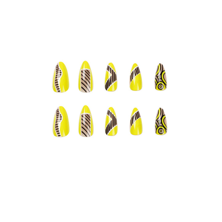 Artistic nails with geometric design Stornfield