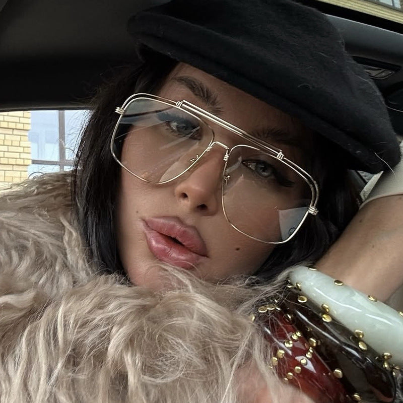 Women's elegant square sunglasses with gold accents Stornfield