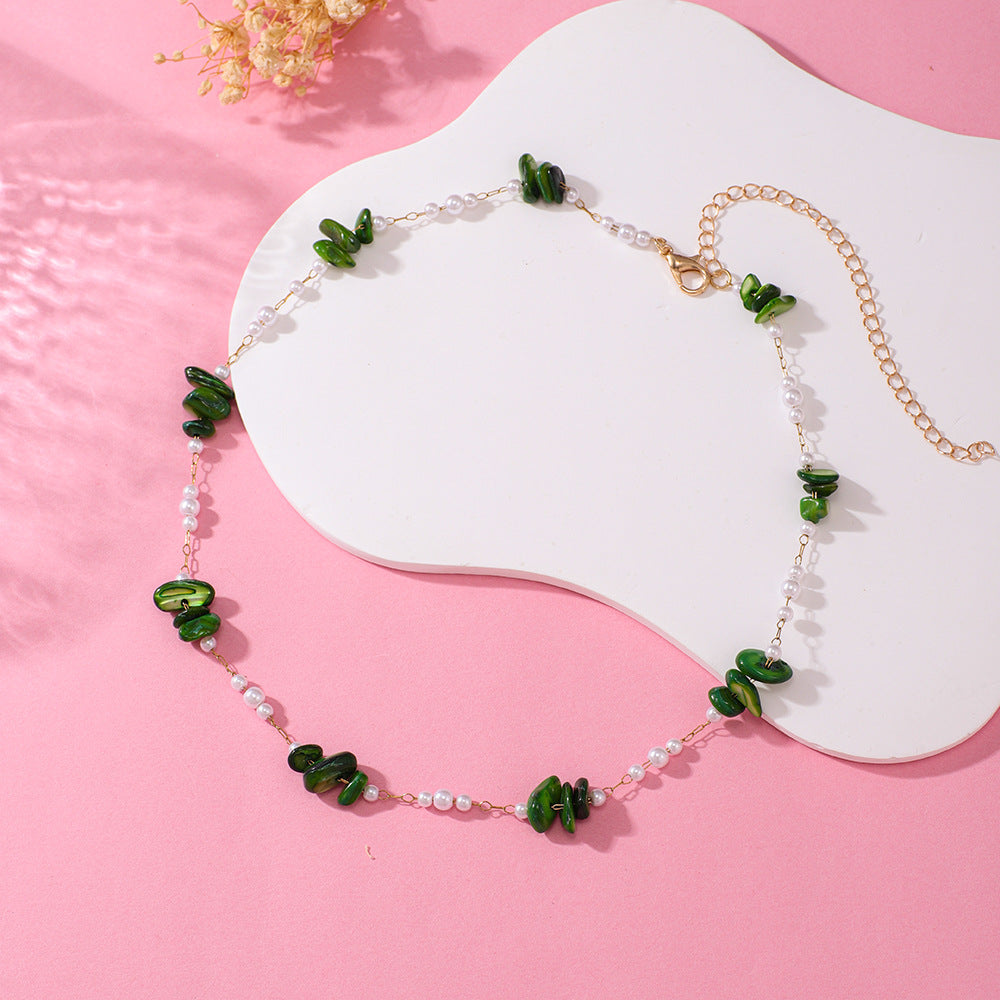 Elegant Floral Beaded Necklace Stornfield