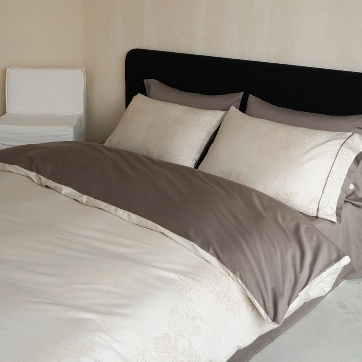 Luxury Cotton-Sateen Duvet Cover Set with Subtle Tonal Micro-Print & Hidden Closure