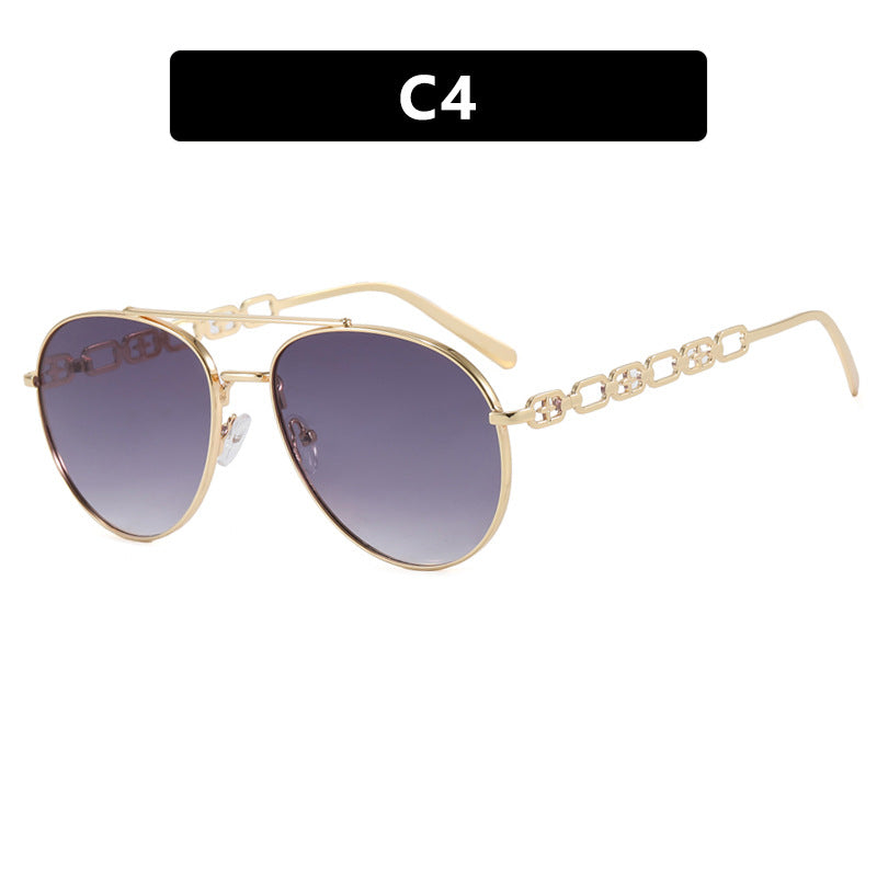 Women's striking sunglasses with luxurious chain detail and polarized lenses Stornfield