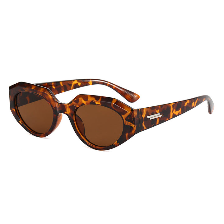 Ladies Fashion Vintage Sunglasses in Distinctive Design Stornfield