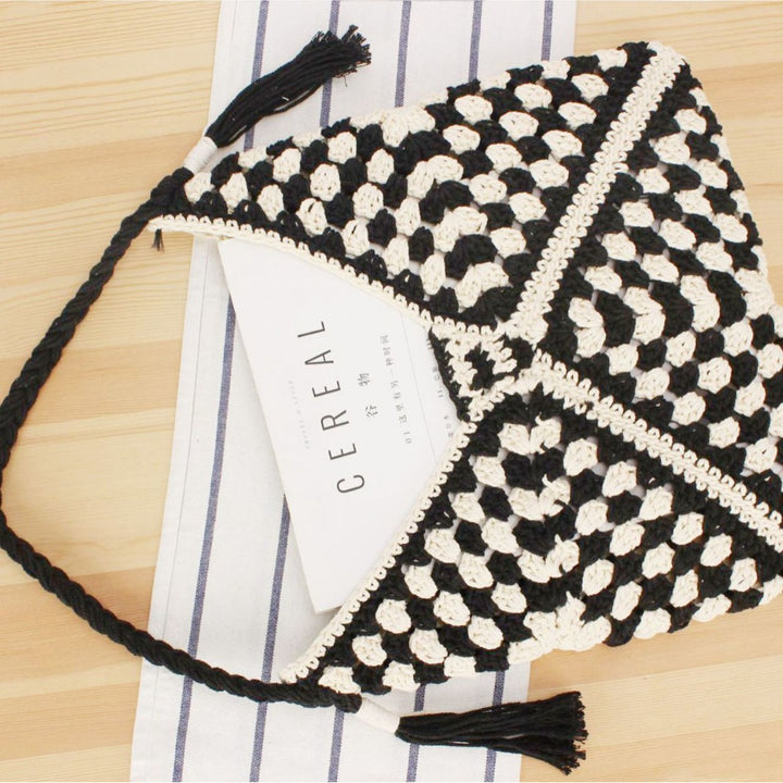 Handcrafted macramé shoulder bag with unique pattern Stornfield