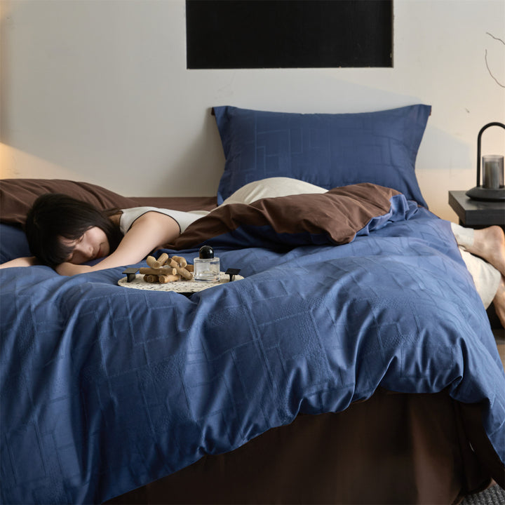 Reversible Jacquard Leopard Duvet Cover Set