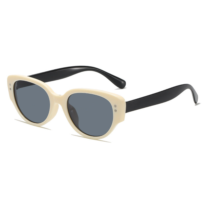Vintage-Inspired Cat Eye Sunglasses Stornfield