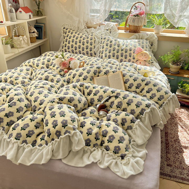 Floral Print Quilted Comforter Set