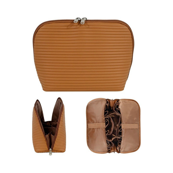 Elegant and Practical Cosmetic Bag Stornfield