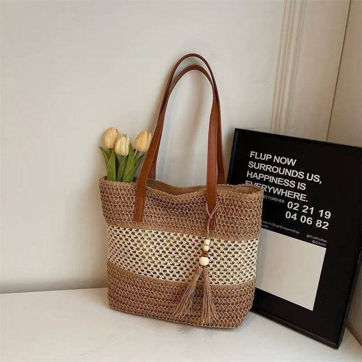 Elegant and Versatile Beach Bag Stornfield