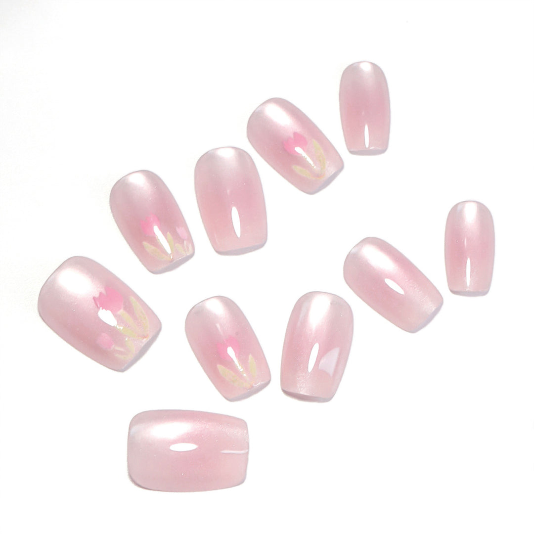 Artificial nail art with floral decorations Stornfield