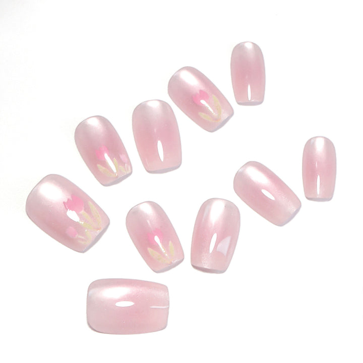 Artificial nail art with floral decorations Stornfield